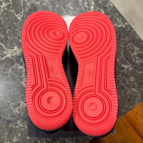 NEW Nike Air Force 1 ‘07 LV8 (HV5752 410) - Picture 8 of 10